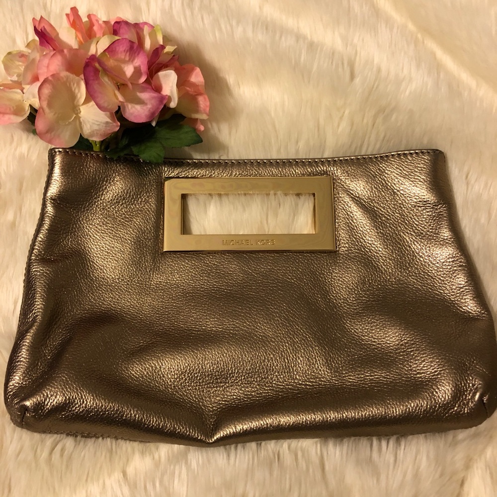 Gold Michael Kors Clutch Like New stunning